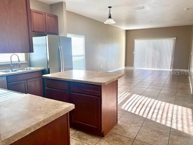 Building Photo - 4381 Spring Blossom Dr