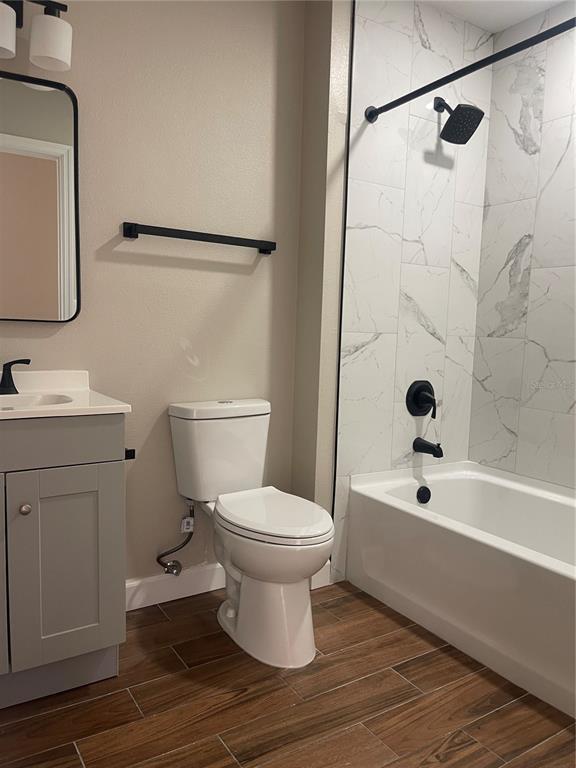 Building Photo - 18 Starling Dr