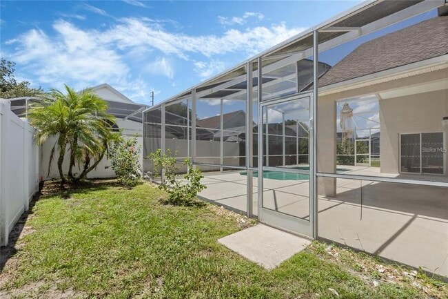 Building Photo - 520 Hollinghead Loop