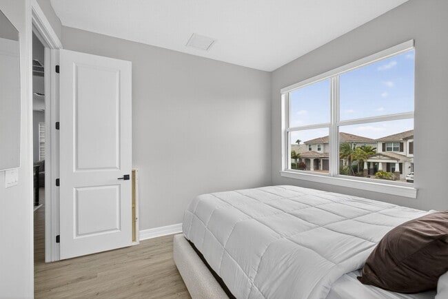 Building Photo - 12534 Triumph Ln