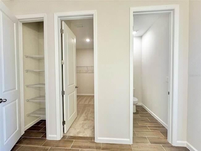 Building Photo - 824 Griffon Ave