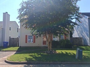Building Photo - 186 Lees Mill Rd.