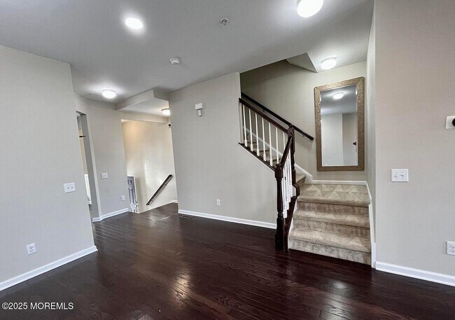 Building Photo - 155 Waypoint Dr