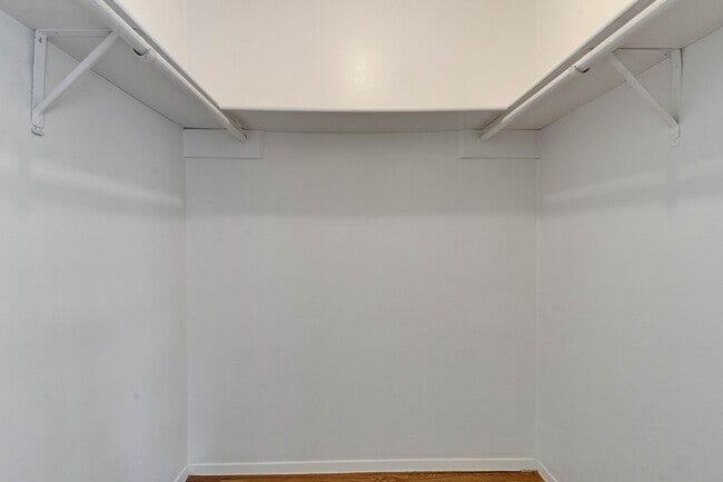 Building Photo - 1714 Timber Ridge Dr