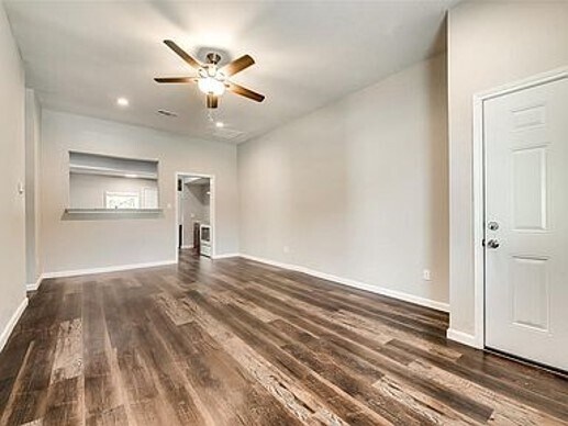 Building Photo - 202 Burton Dr