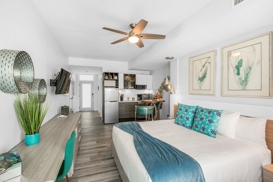 Building Photo - 202 Ivory Coral Ln