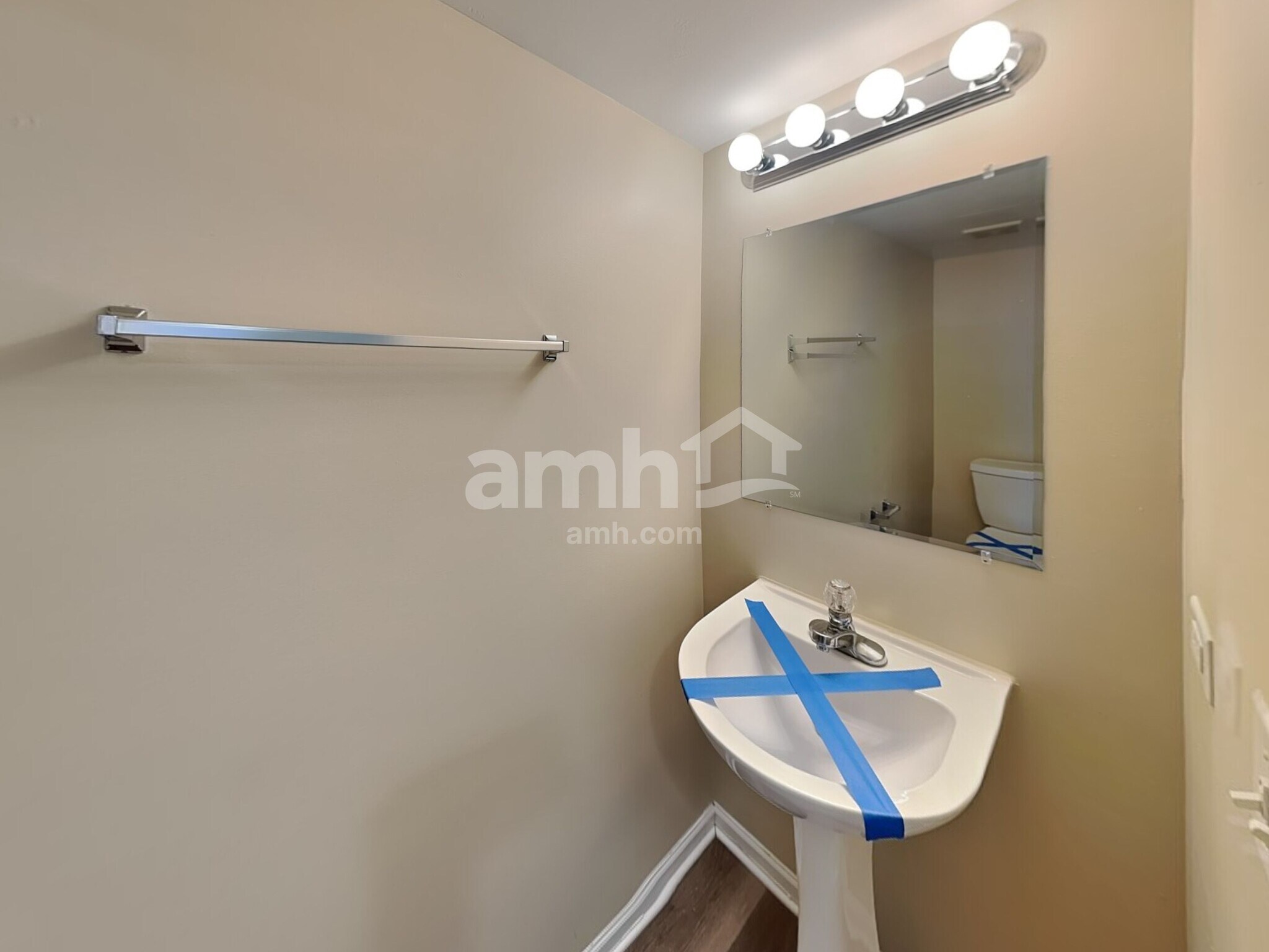 Building Photo - 3103 Meadowsedge Ln