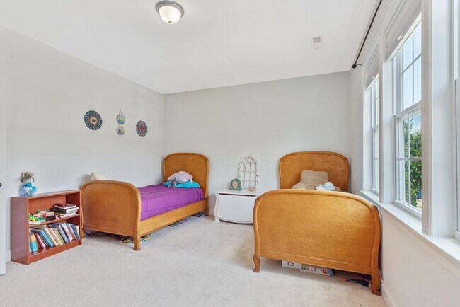 Building Photo - Gorgeous Wake Forest Home!