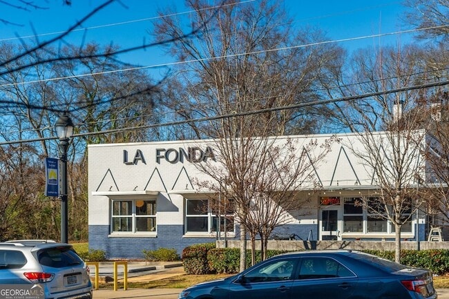 Building Photo - 2347 Hosea L Williams Dr SE