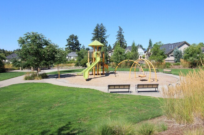 Building Photo - 13490 SW Calabash Terrace