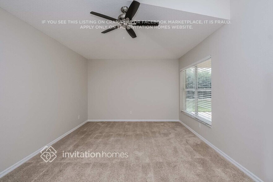 Building Photo - 2618 Brookville Dr