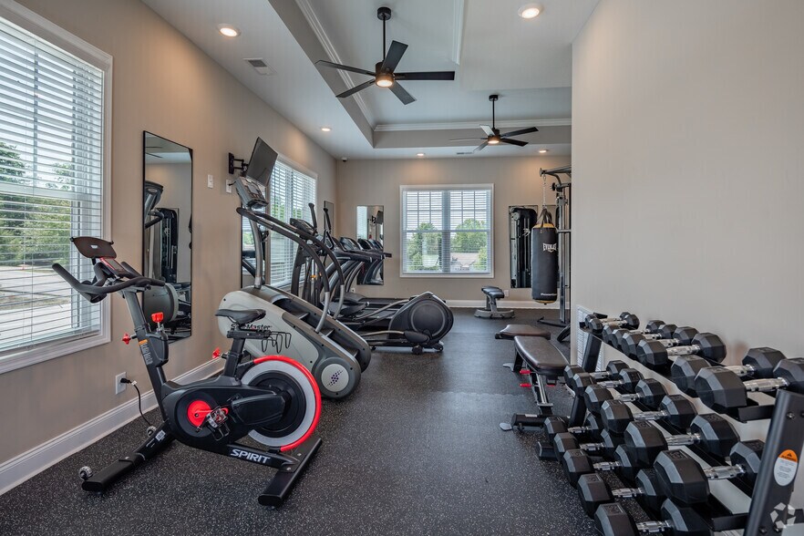 Clearsky Townhomes 1701 Old Trenton Rd Clarksville TN 37040