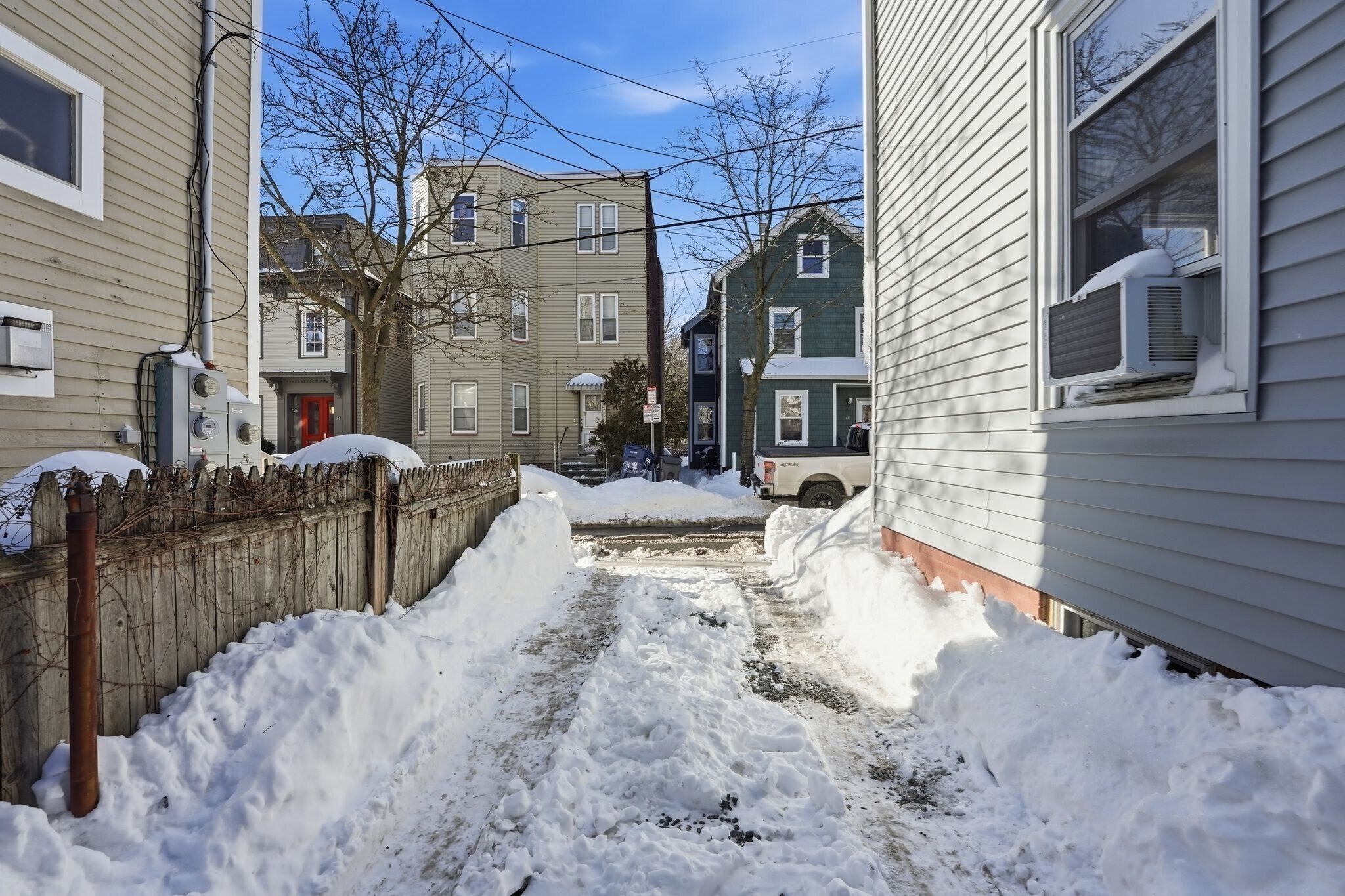 Building Photo - 39 Fairmont St