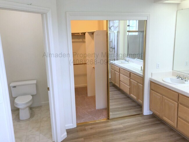 Building Photo - Old Almaden Winery Home with Central A/C &...