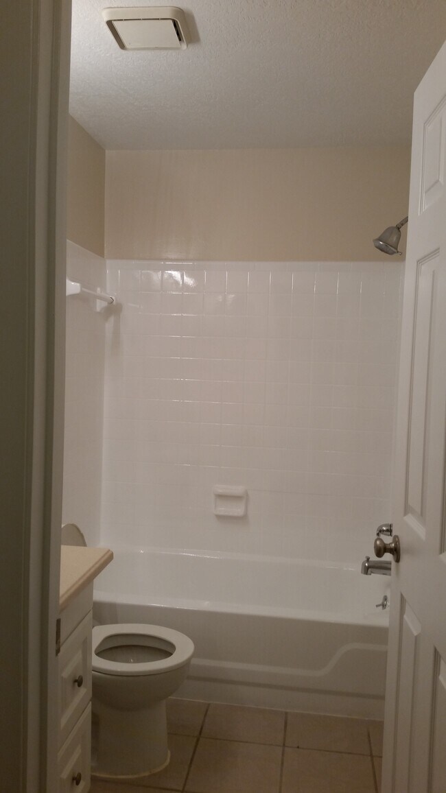 Building Photo - 3104 Poppyseed Ct