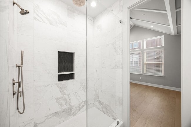 Building Photo - 1312 Heslep St