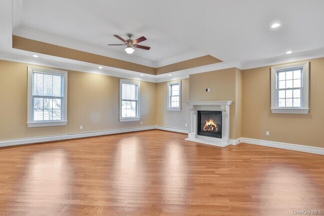 Building Photo - 34 Renfrew Rd