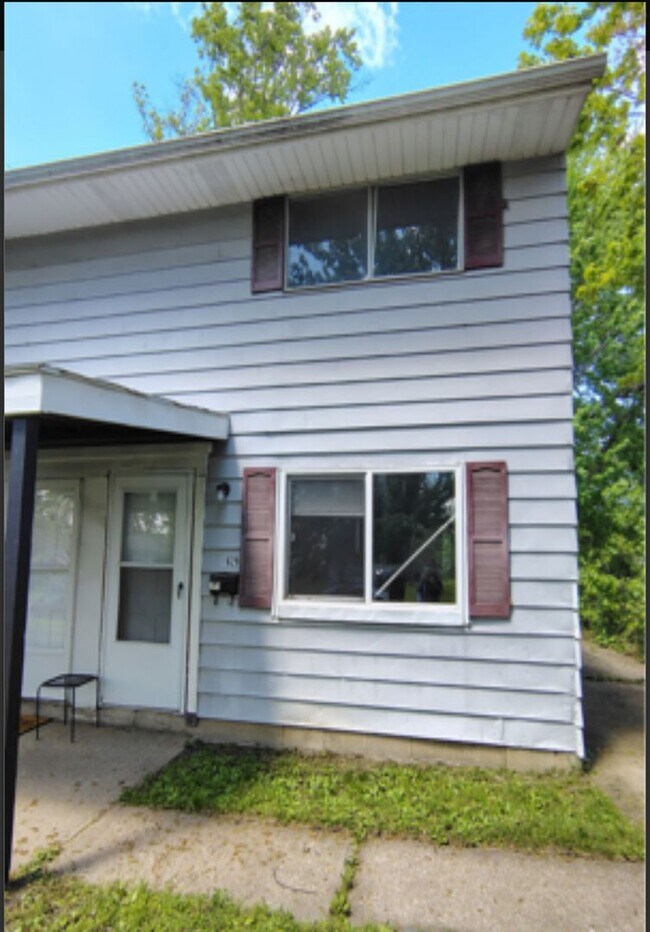 Primary Photo - 1627-1629 E 33rd St