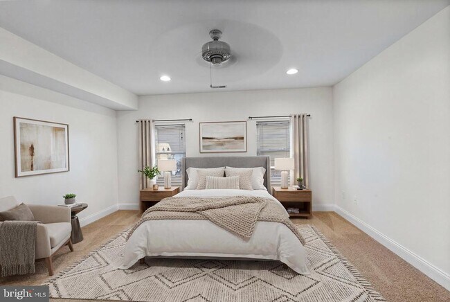 Building Photo - 402 E Fort Ave