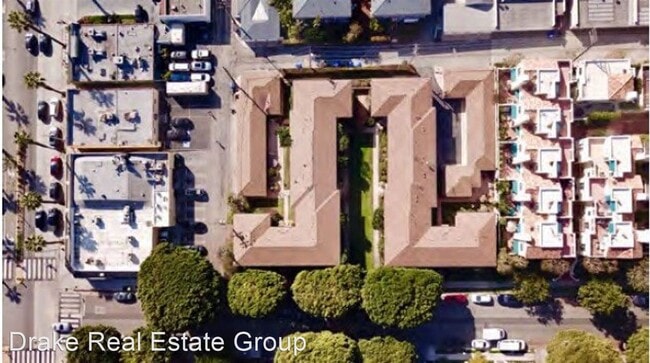 Building Photo - 1132-1142 Princeton St