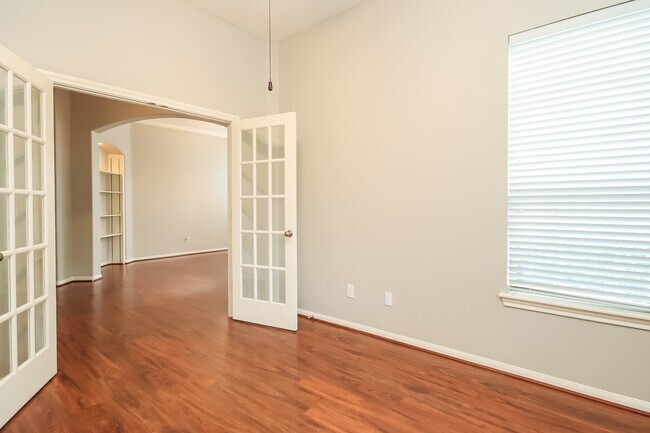 Building Photo - 10327 Cape Hatteras Way