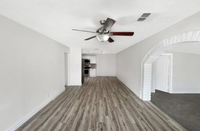 Building Photo - 3235 E Willetta St