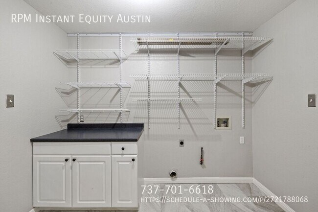 Building Photo - 1510 Barcus Dr