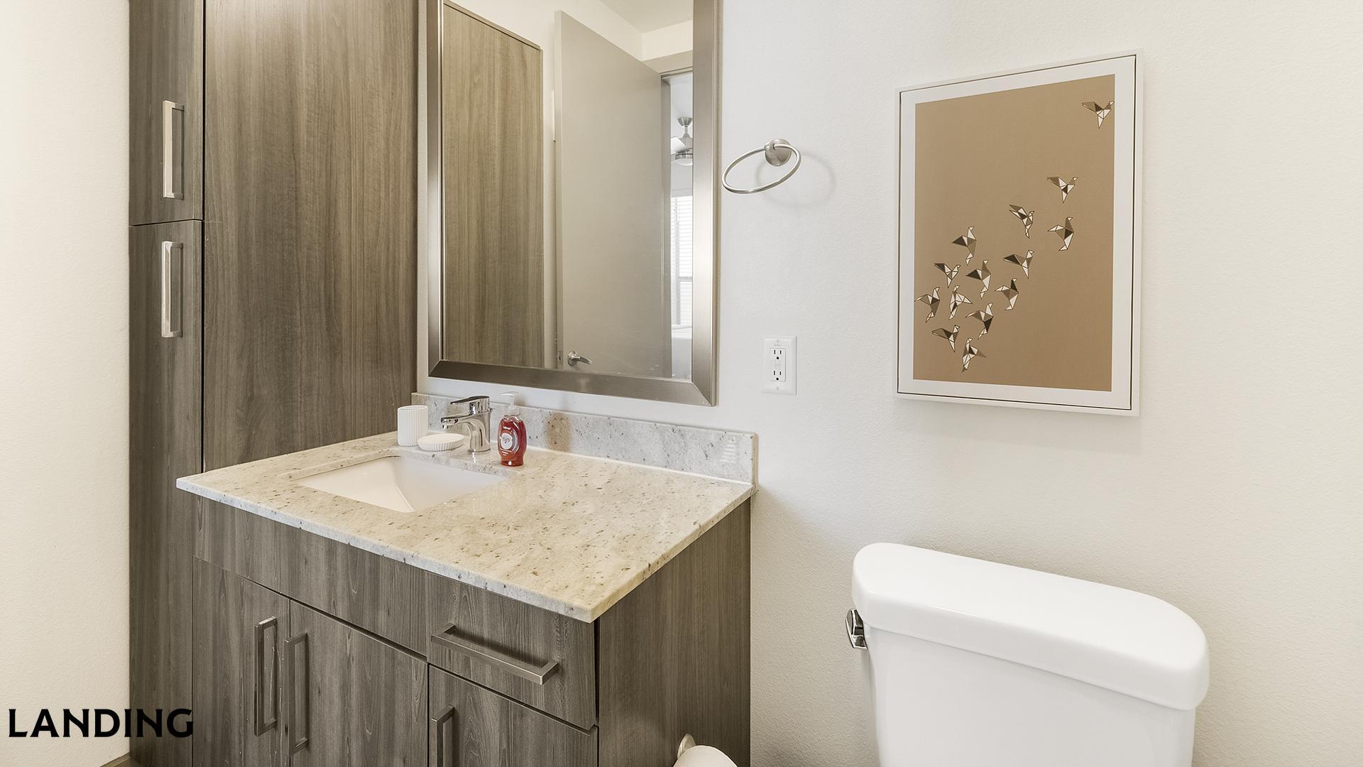 Building Photo - 101 S Center St