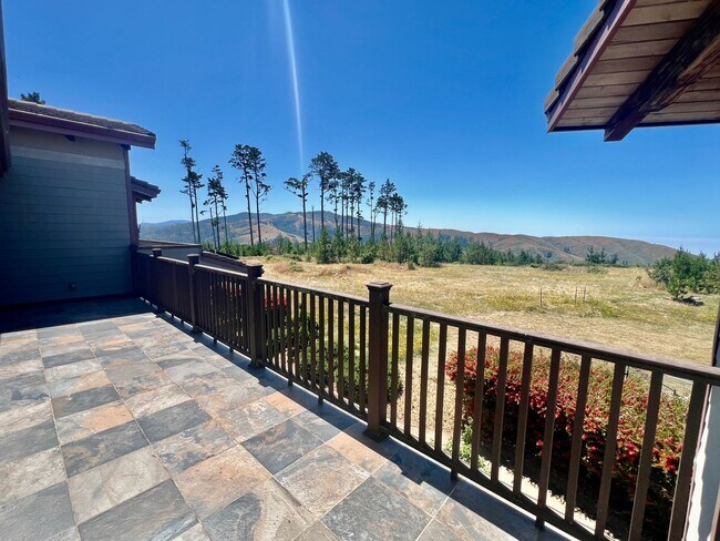 Building Photo - Carmel Highlands Mountain Top Stunning Vie...