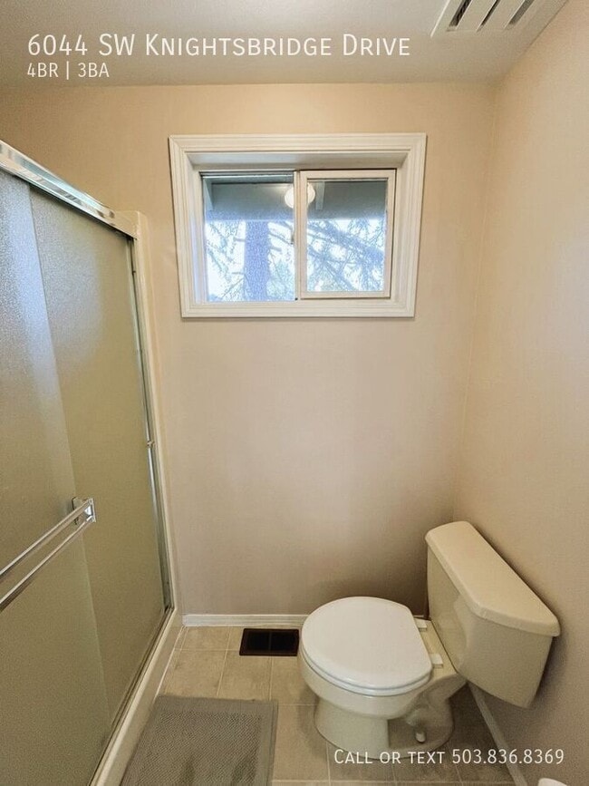 Building Photo - 6044 SW Knightsbridge Dr