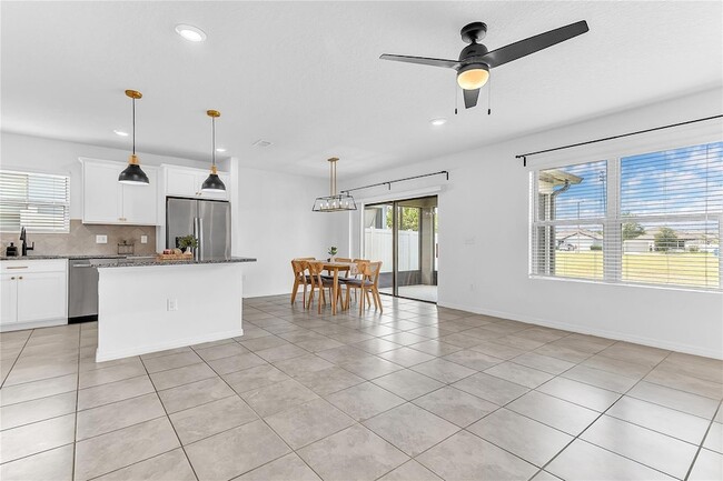Building Photo - 747 Citrus Isle Dr