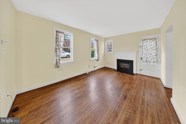 Building Photo - 6031 9th St N