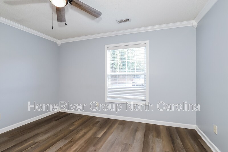 Building Photo - 802 Moultrie Ct
