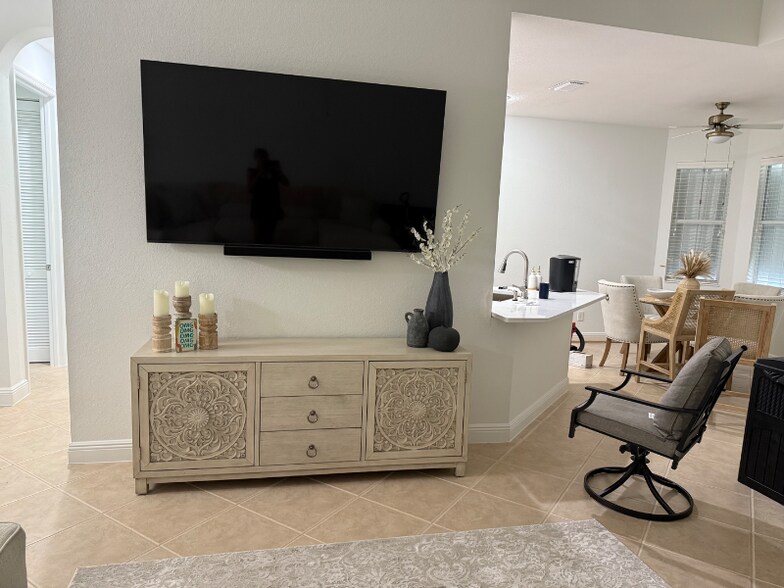 Building Photo - 1684 Sanctuary Pointe Ct