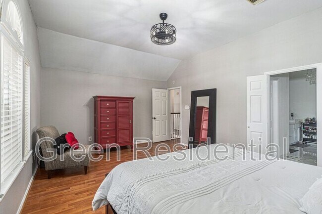 Building Photo - 11230 Sunshine Park Dr