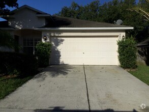 Building Photo - 305 Abigail Rd