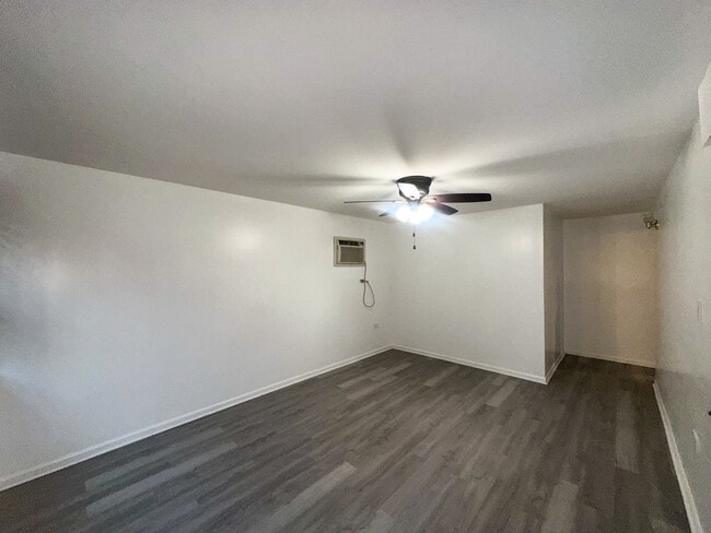 Building Photo - 2231 Prairie St