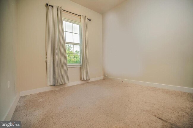Building Photo - 8210 Goldstone Ct