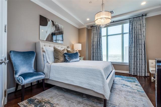 Building Photo - 2555 N Pearl St