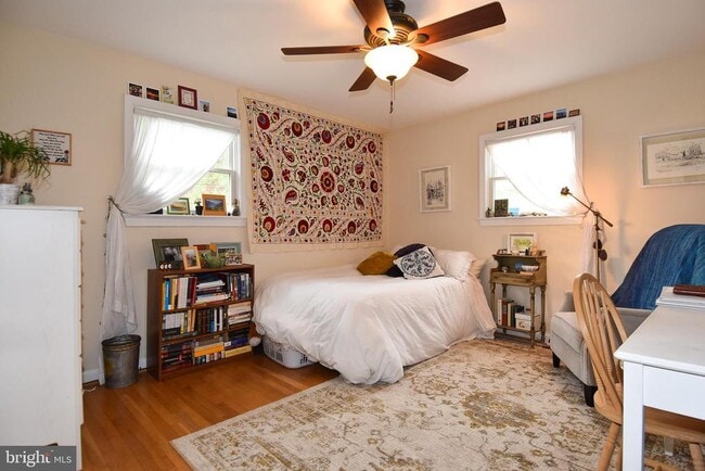 Building Photo - 6246 22nd Rd N