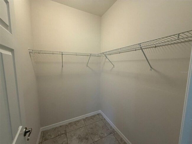 Building Photo - 24482 Zephyr Ct