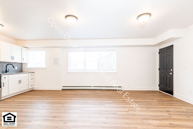 Building Photo - 1823 Griswold Dr