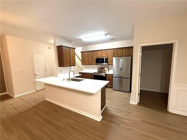 Building Photo - 314 Creek Manor Way