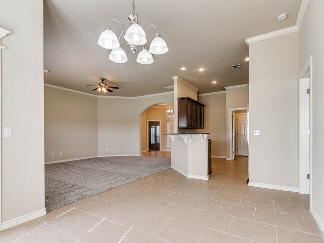 Building Photo - 2724 Busheywood Dr