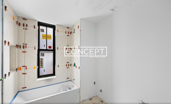 Building Photo - 38 Colborne Rd