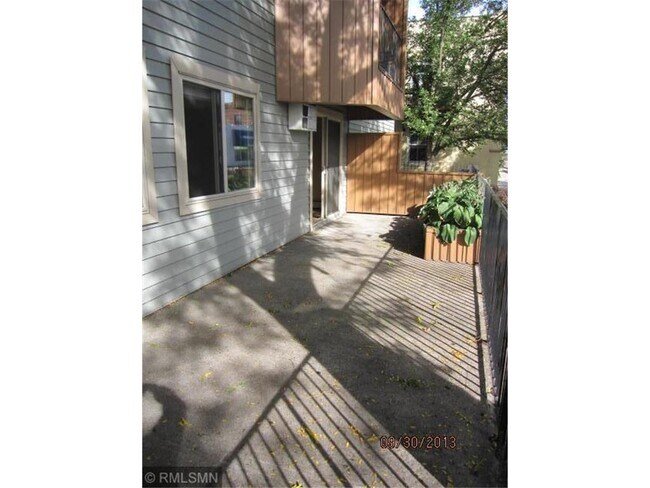 Building Photo - 3540 Hennepin Ave