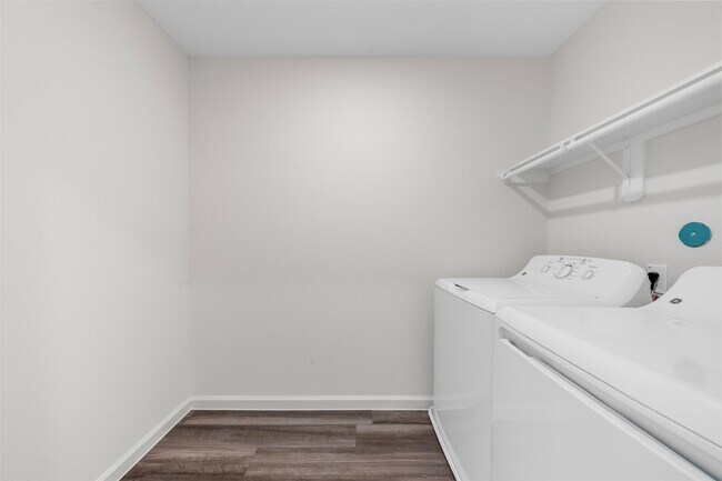 Building Photo - 15347 Abella Dr