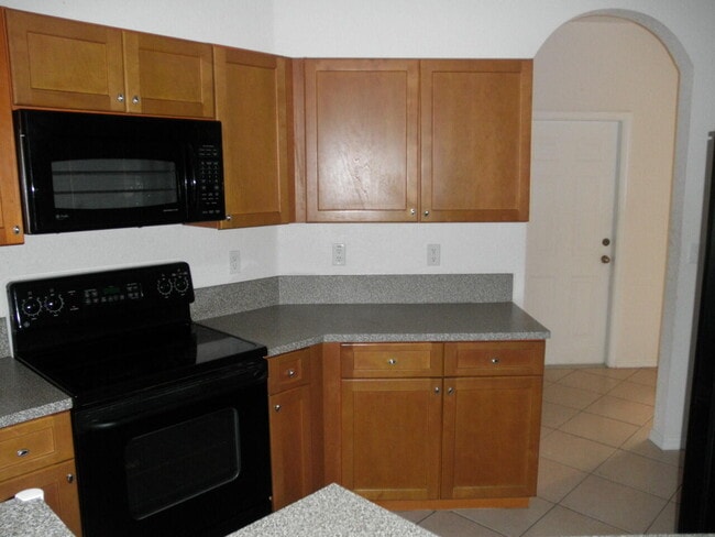 Building Photo - 5314 White Oleander