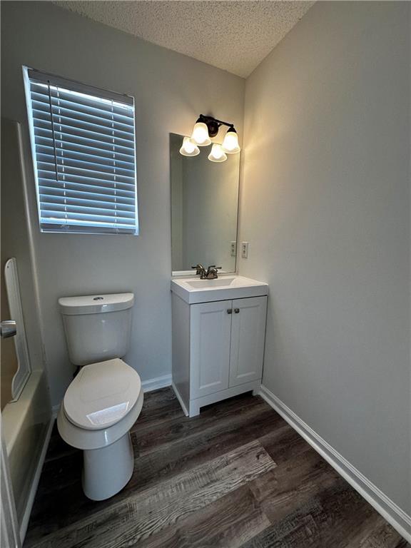 Building Photo - 1971 Abbey Province