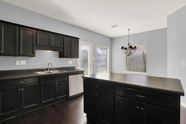 Building Photo - 7501 Bronze Dr